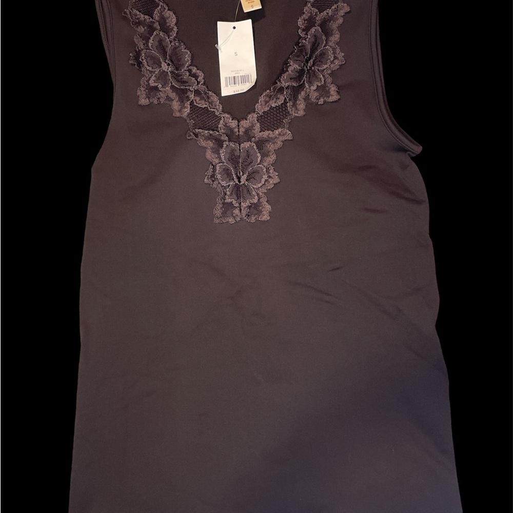 BANANA REPUBLIC TANK TOP